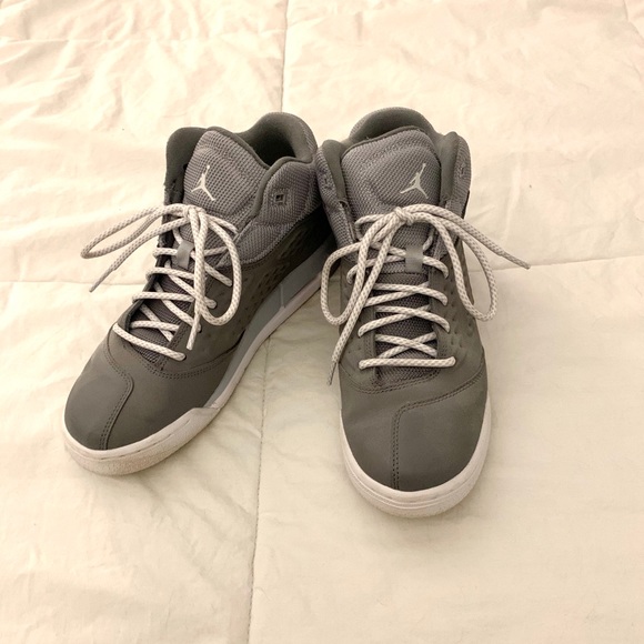 Nike High Top Jordan’s - Picture 1 of 5